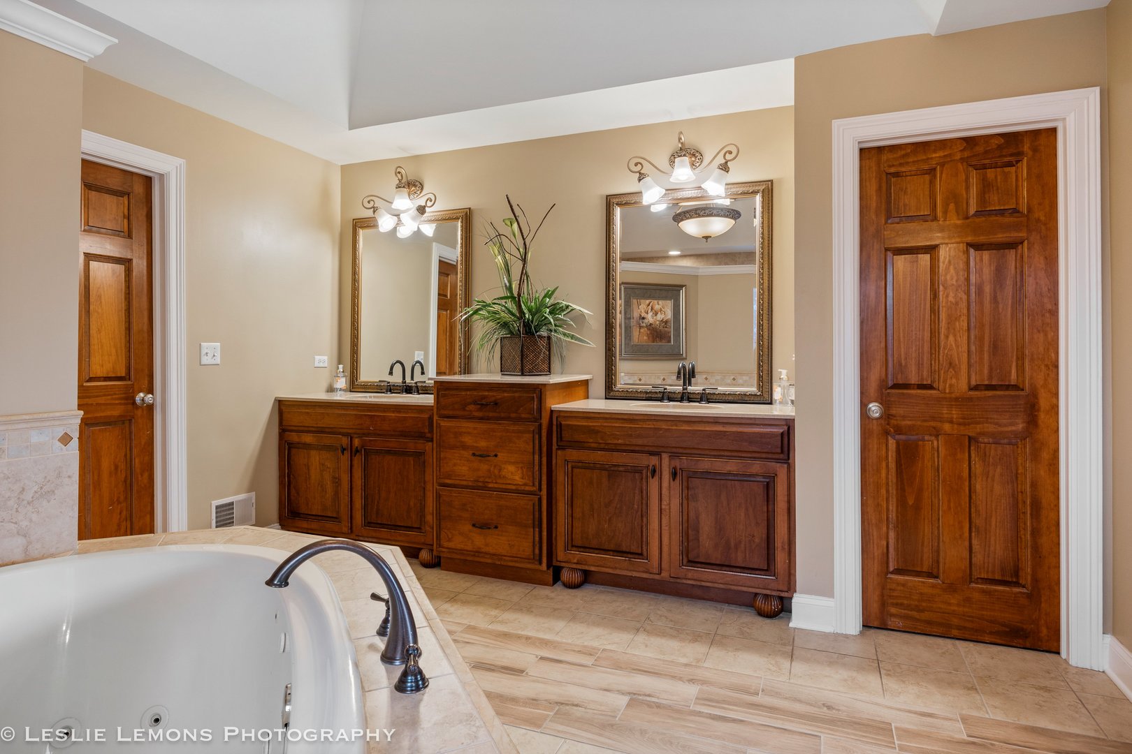 4012 Champion Road, Naperville, IL 60564