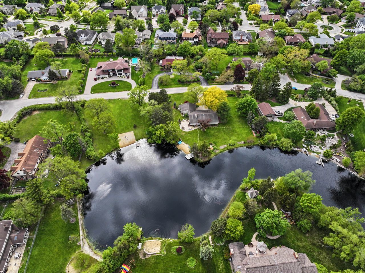 3300 Overland Pass, Northbrook, IL 60062