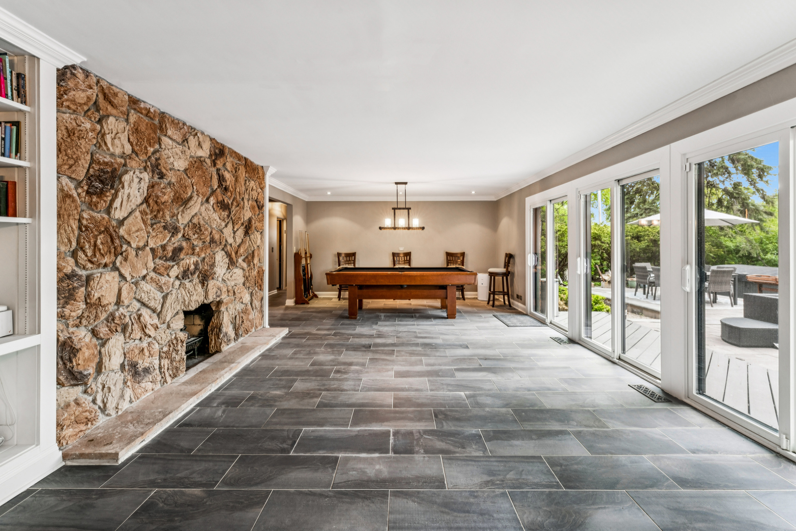 3300 Overland Pass, Northbrook, IL 60062