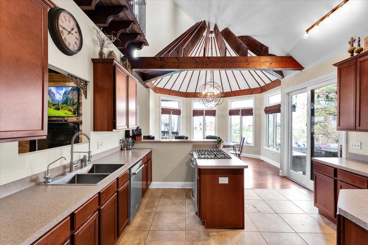 8925 E Teal Lane, Wilmington, IL 60481