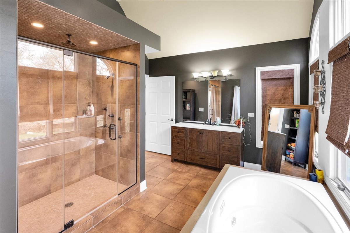 8925 E Teal Lane, Wilmington, IL 60481