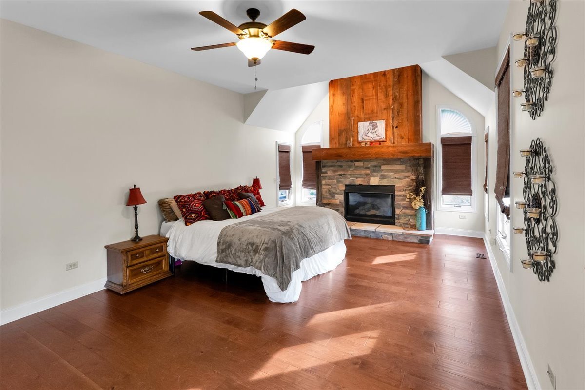 8925 E Teal Lane, Wilmington, IL 60481