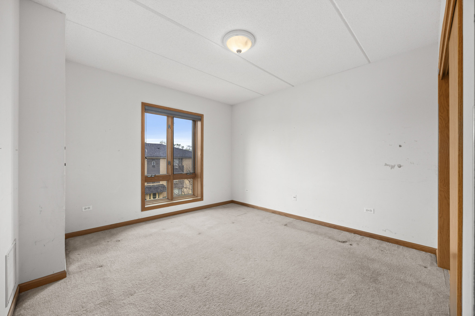 1349 E WASHINGTON Street #310A, Des Plaines, IL 60016