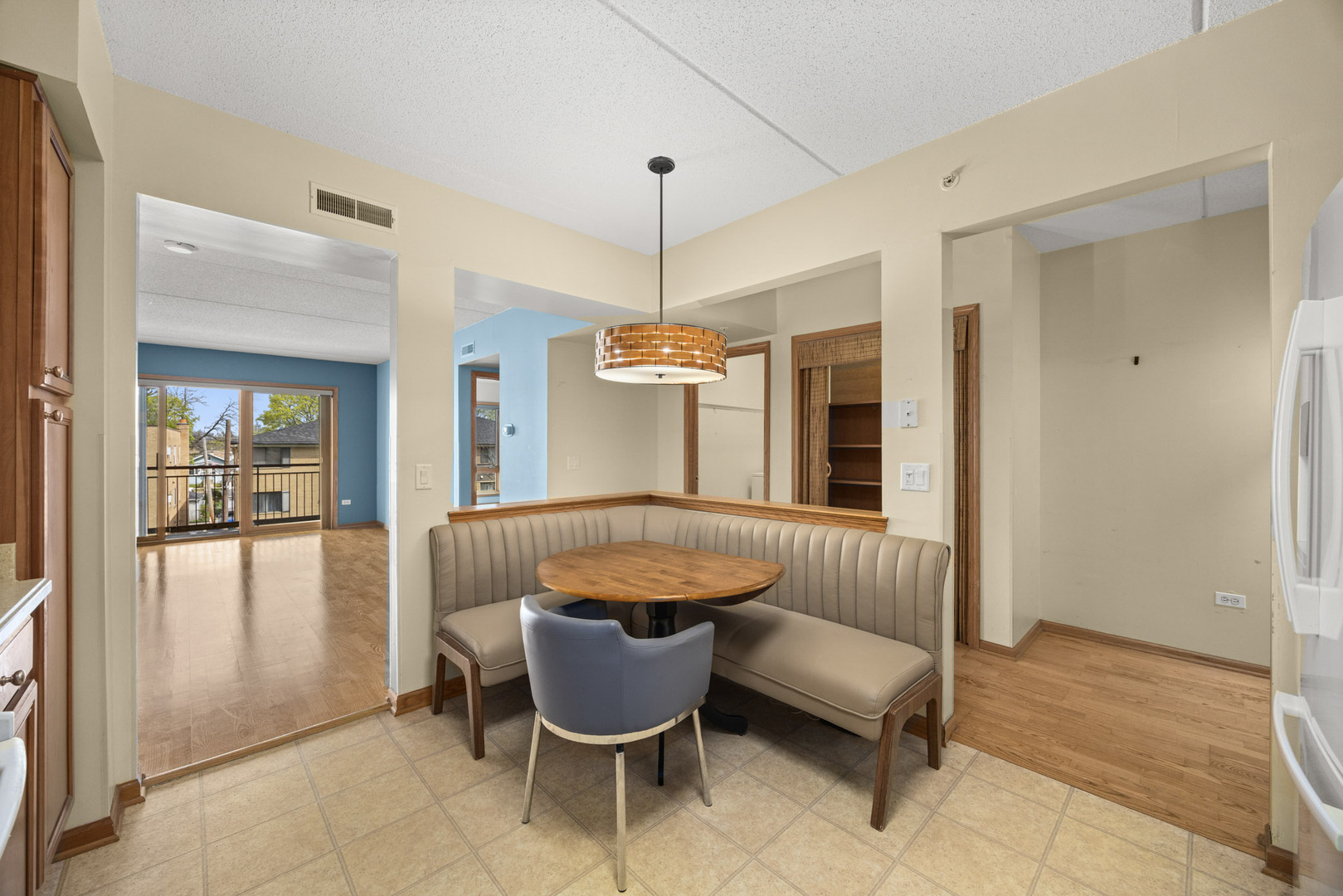 1349 E WASHINGTON Street #310A, Des Plaines, IL 60016