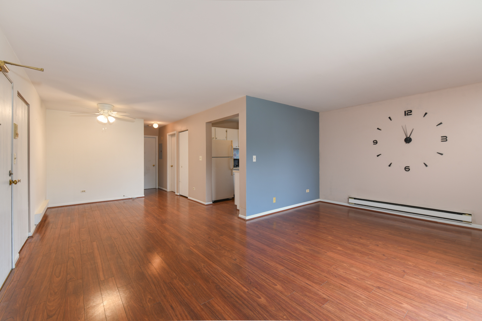 425 Berkshire Drive #16, Crystal Lake, IL 60014