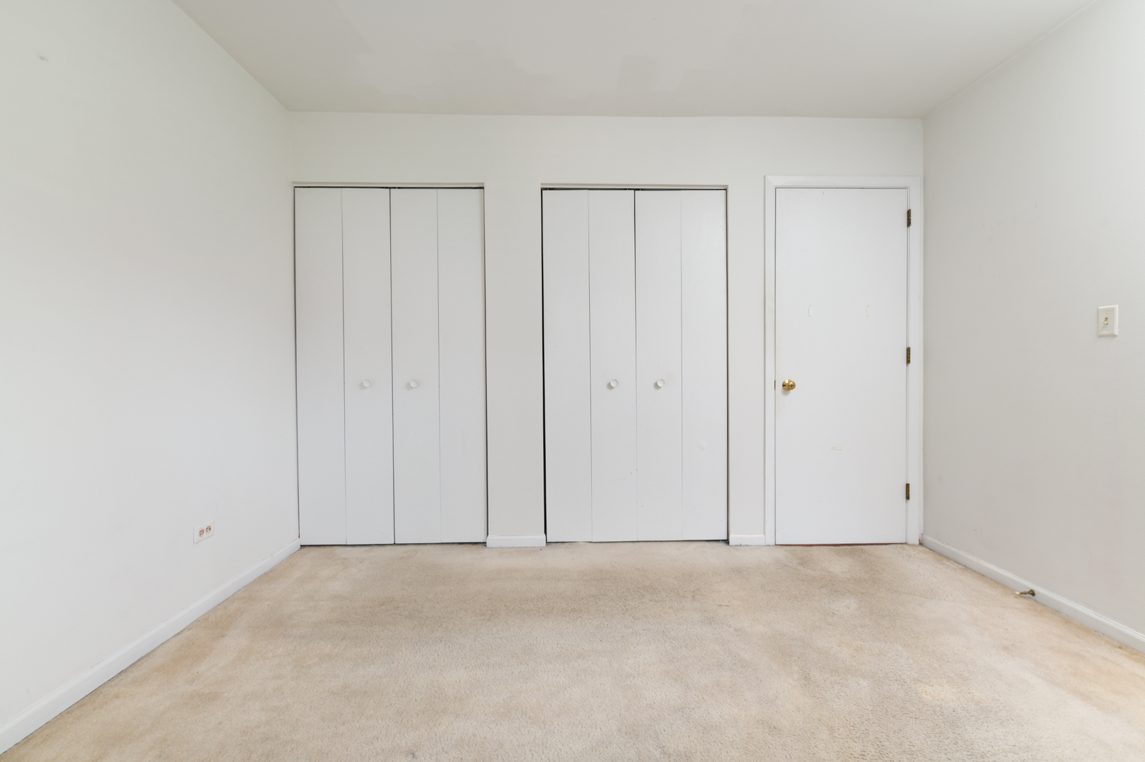 425 Berkshire Drive #16, Crystal Lake, IL 60014