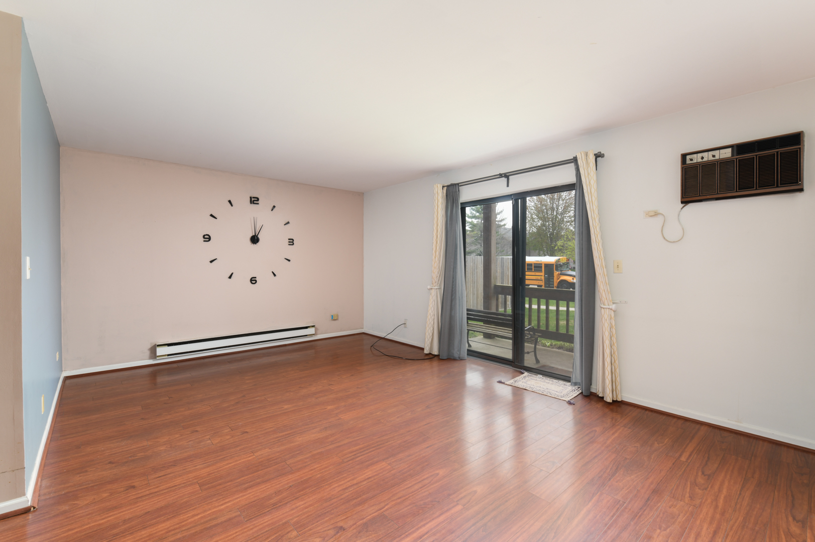 425 Berkshire Drive #16, Crystal Lake, IL 60014