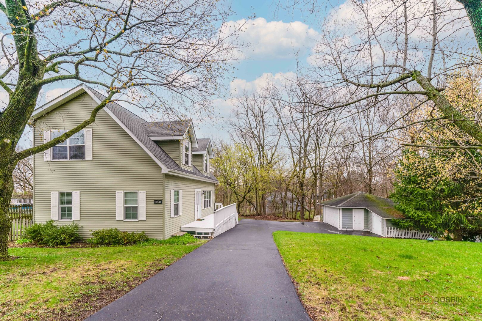 40431 N Fairview Street, Antioch, IL 60002