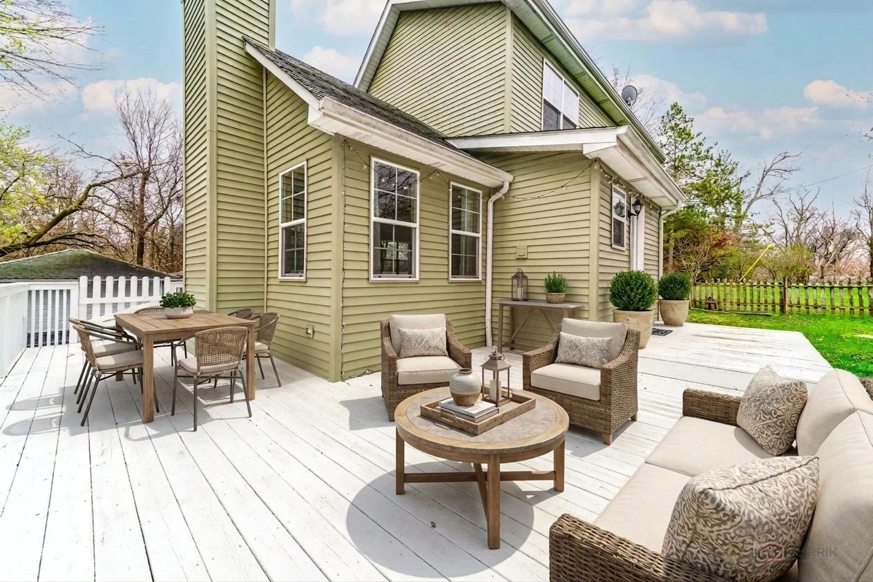 40431 N Fairview Street, Antioch, IL 60002