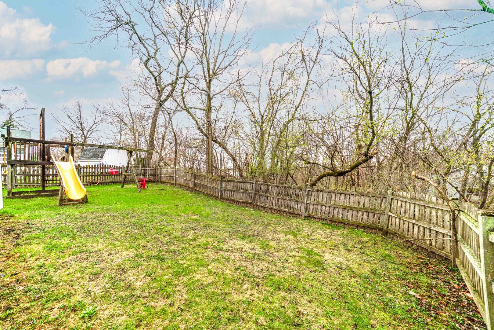 40431 N Fairview Street, Antioch, IL 60002