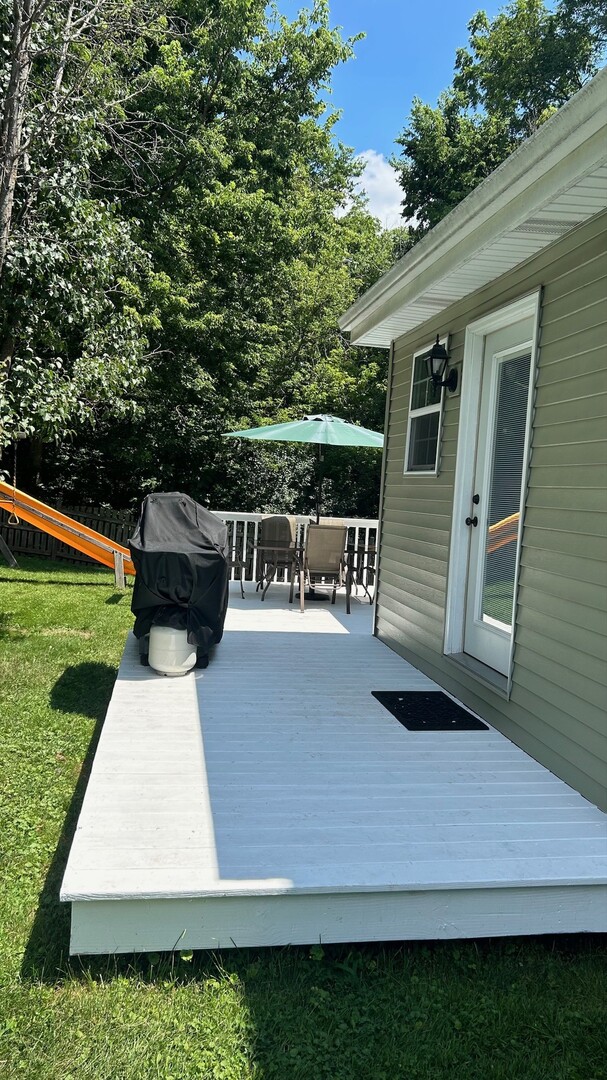 40431 N Fairview Street, Antioch, IL 60002