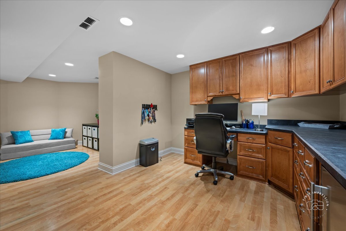 427 S Sleight Street, Naperville, IL 60540