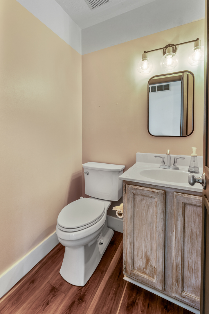 105 Colchester Drive, Normal, IL 61761