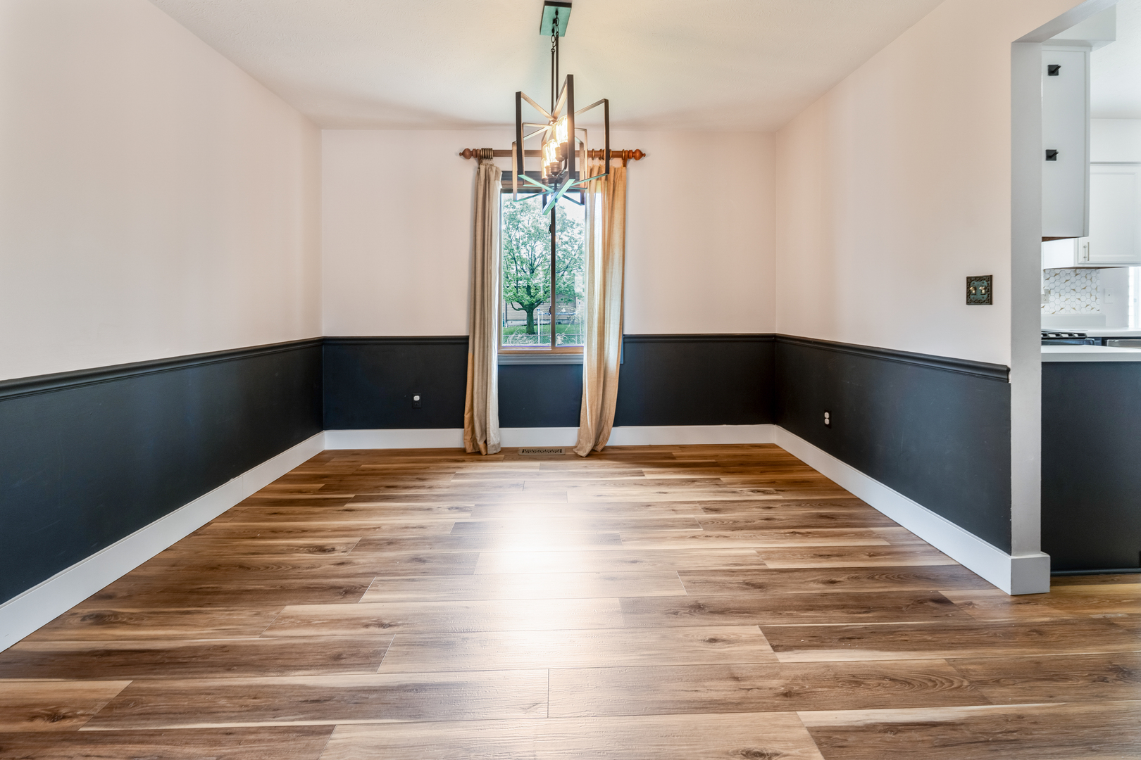 105 Colchester Drive, Normal, IL 61761