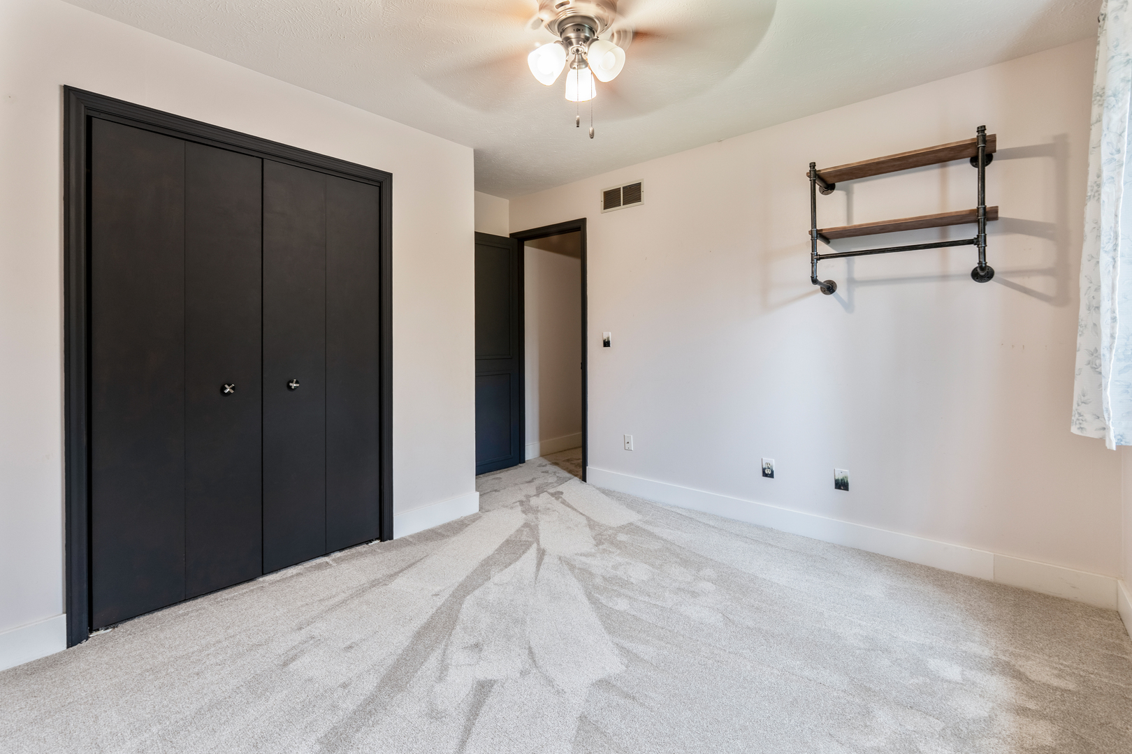 105 Colchester Drive, Normal, IL 61761