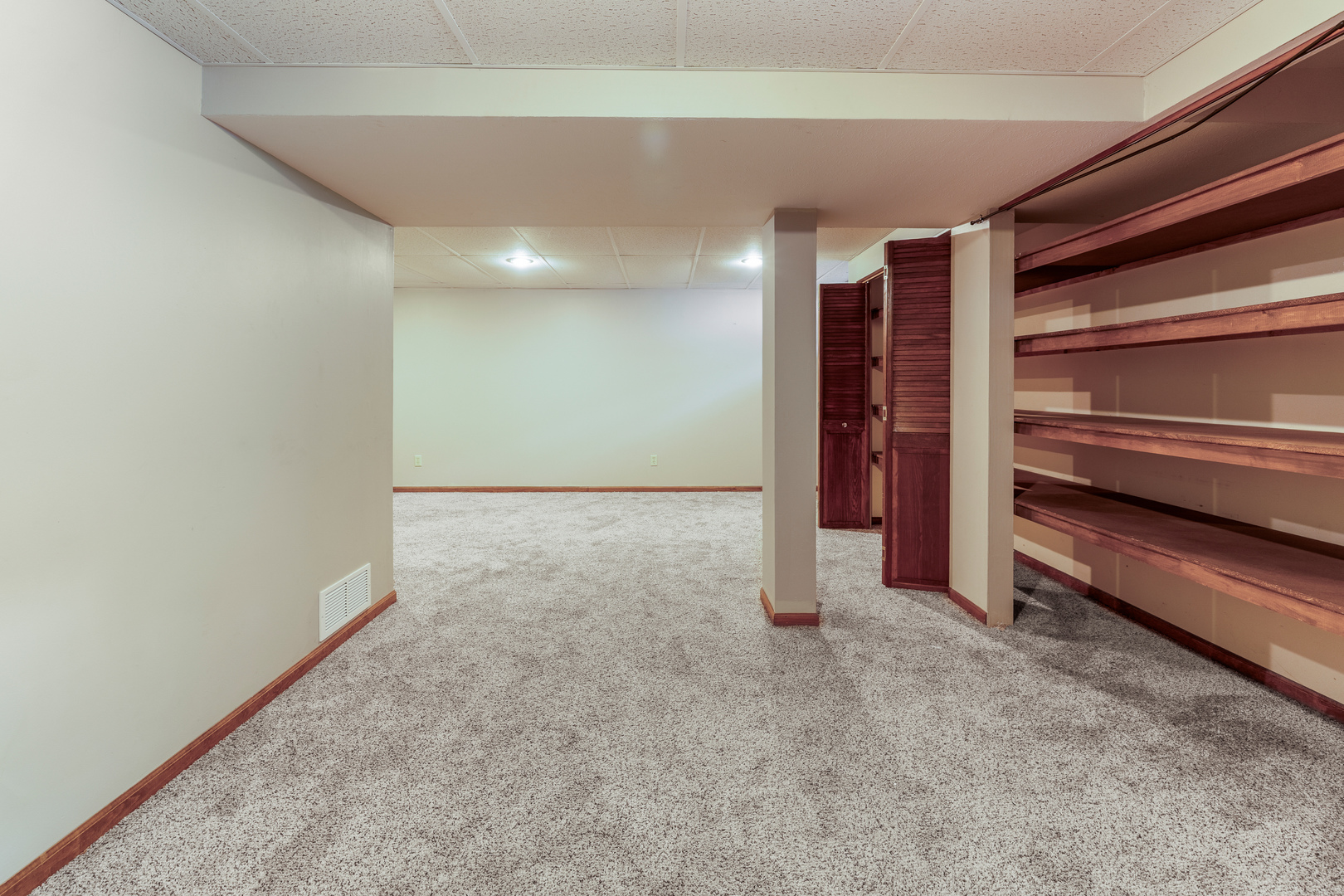 105 Colchester Drive, Normal, IL 61761