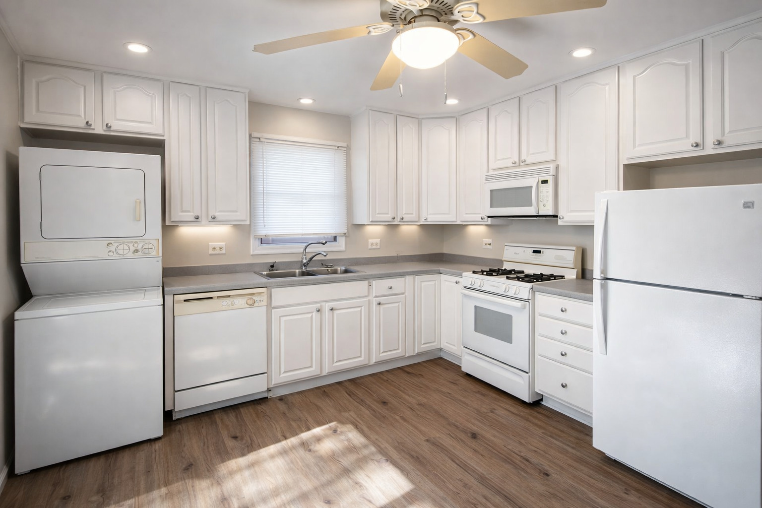 507 woodland Avenue, Wauconda, IL 60084