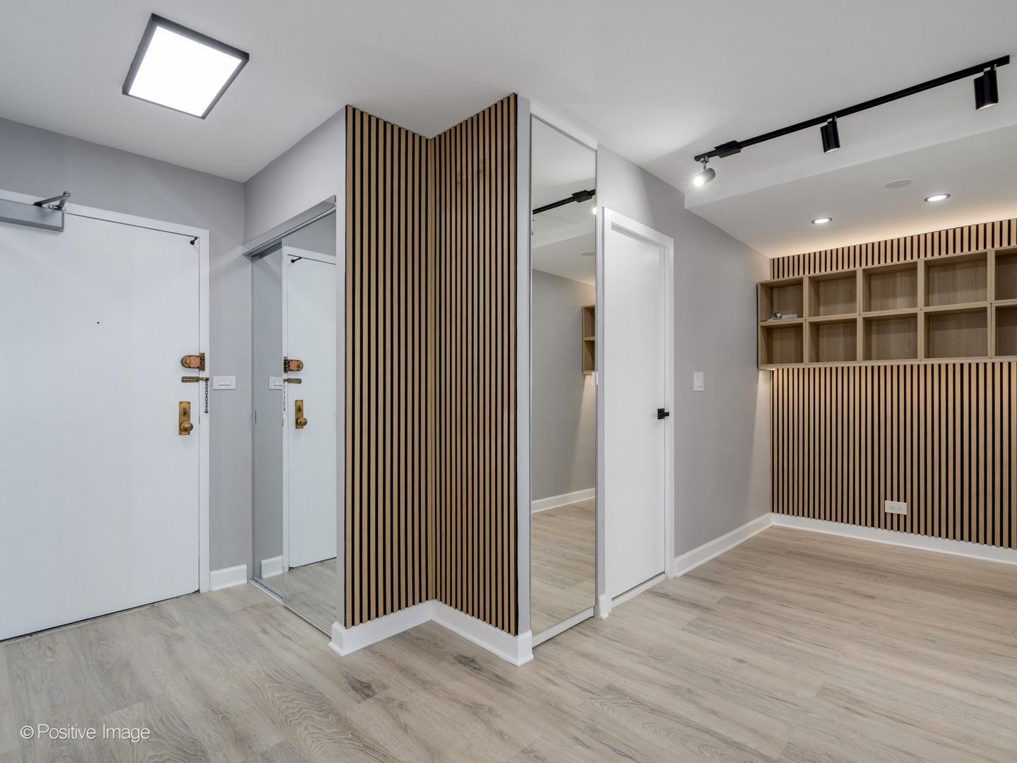 3550 N Lake Shore Drive #2224, Chicago, IL 60657