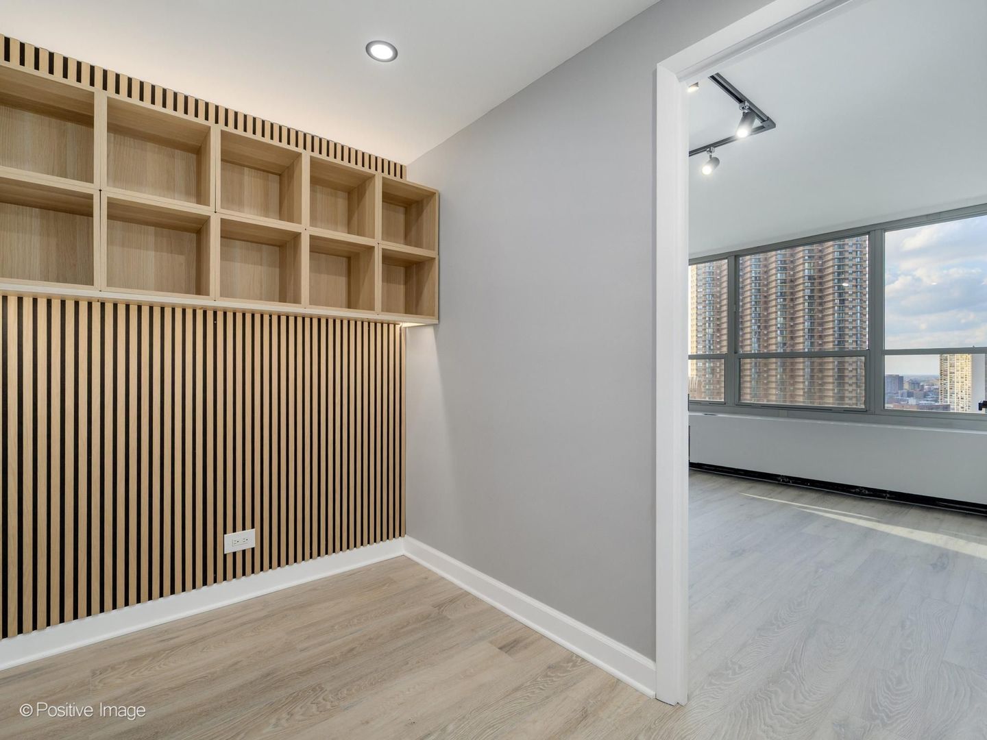 3550 N Lake Shore Drive #2224, Chicago, IL 60657