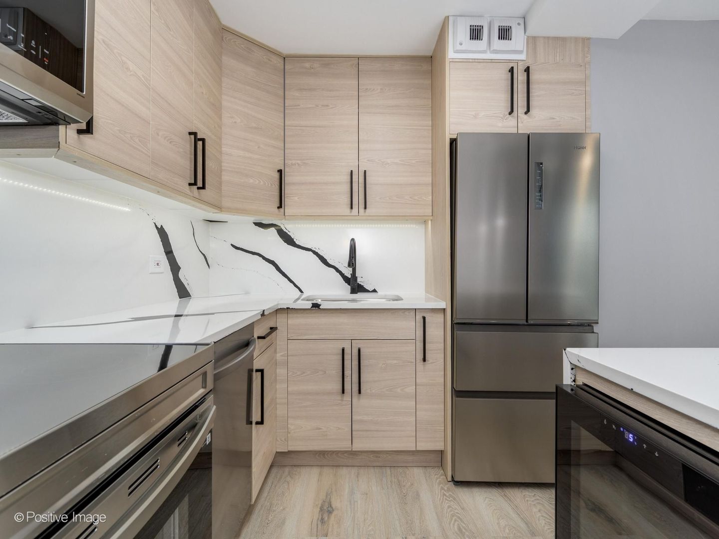 3550 N Lake Shore Drive #2224, Chicago, IL 60657