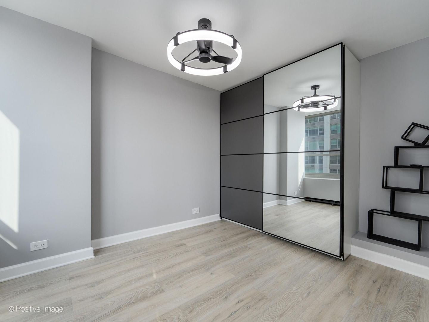 3550 N Lake Shore Drive #2224, Chicago, IL 60657