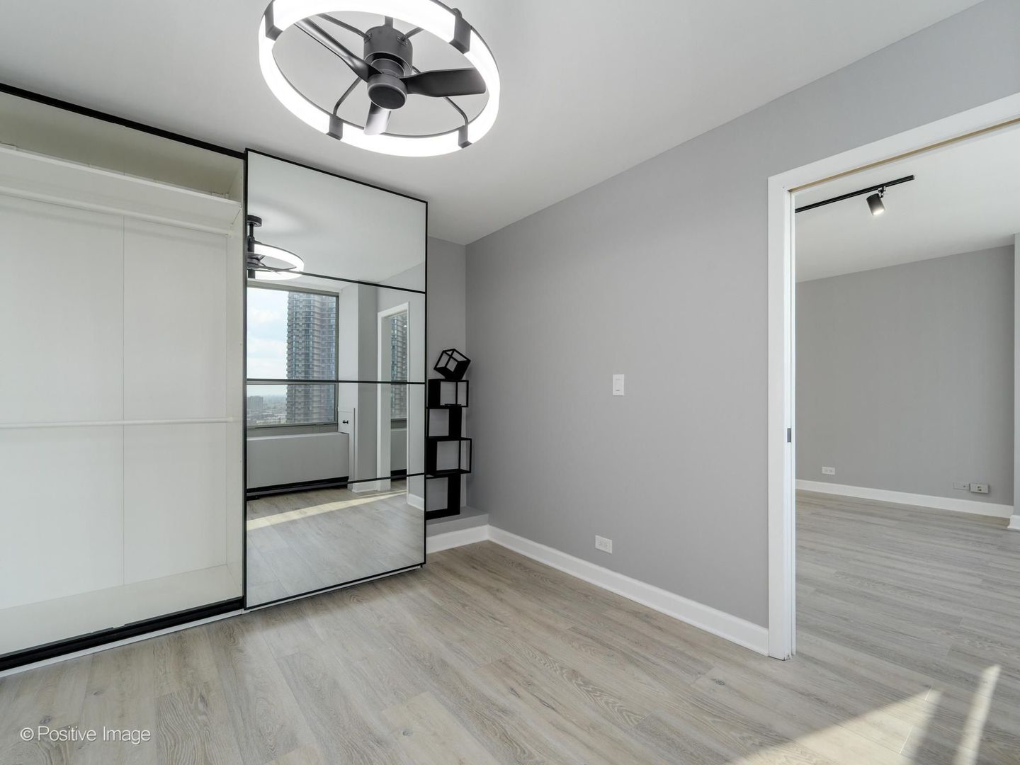 3550 N Lake Shore Drive #2224, Chicago, IL 60657