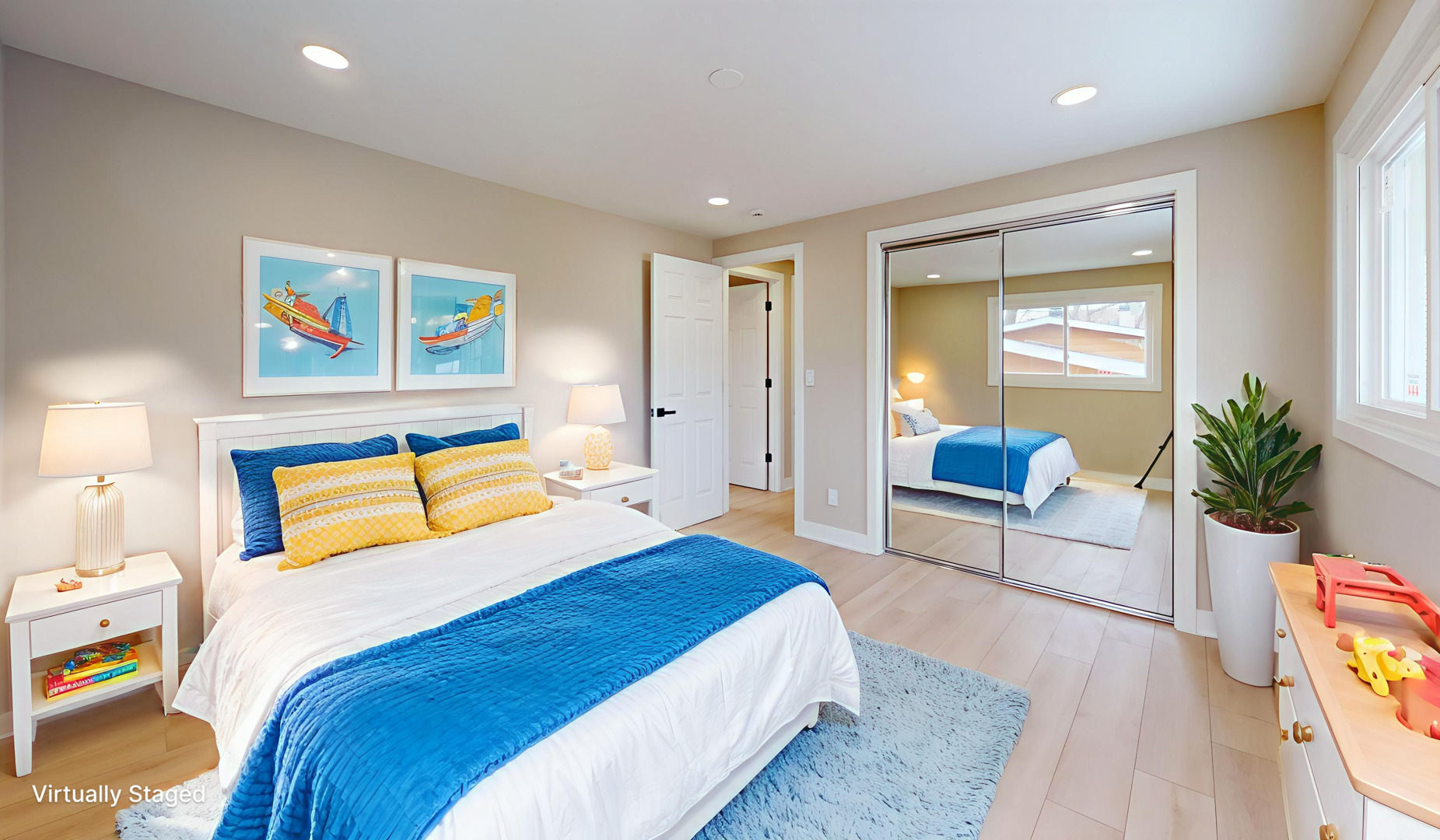 907 W North Avenue, Lake Bluff, IL 60044