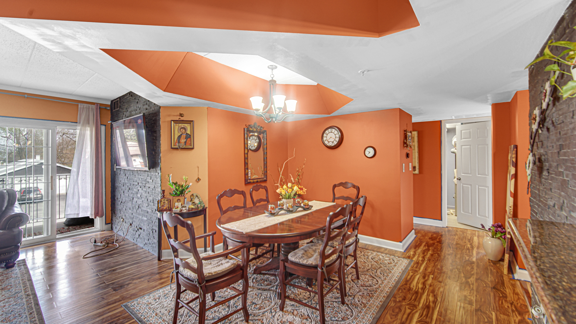 18216 Lange Street #2E, Lansing, IL 60438