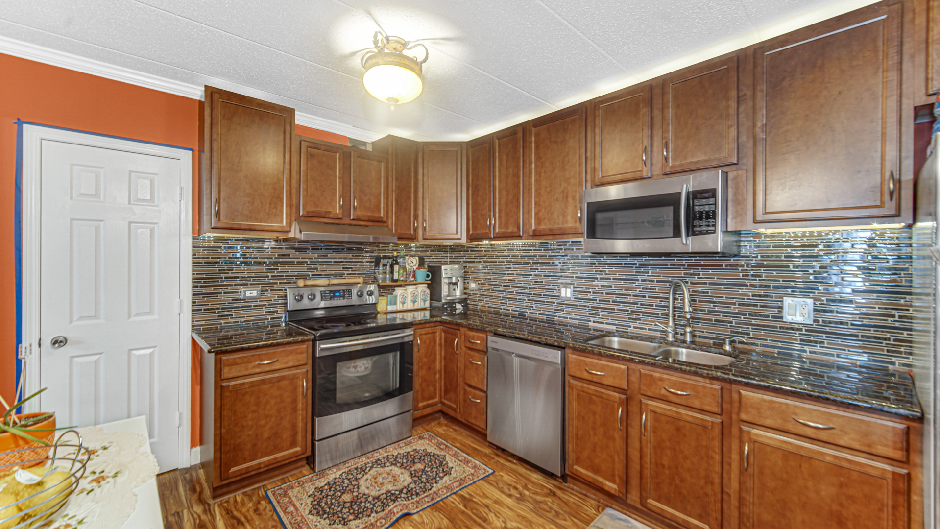 18216 Lange Street #2E, Lansing, IL 60438