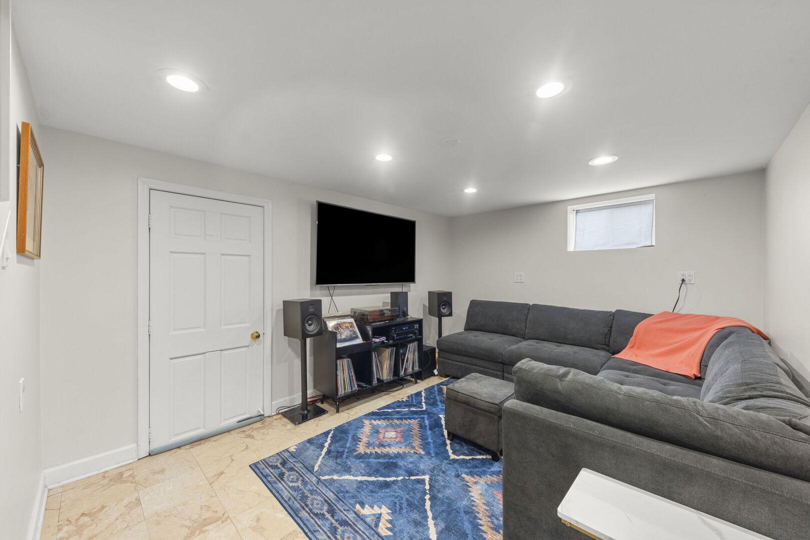 597 N West Avenue, Elmhurst, IL 60126