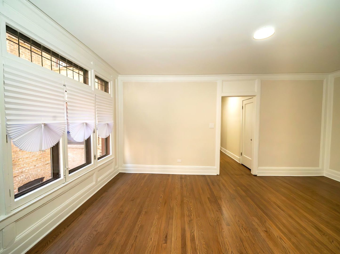 1260 W Columbia Avenue #2, Chicago, IL 60626