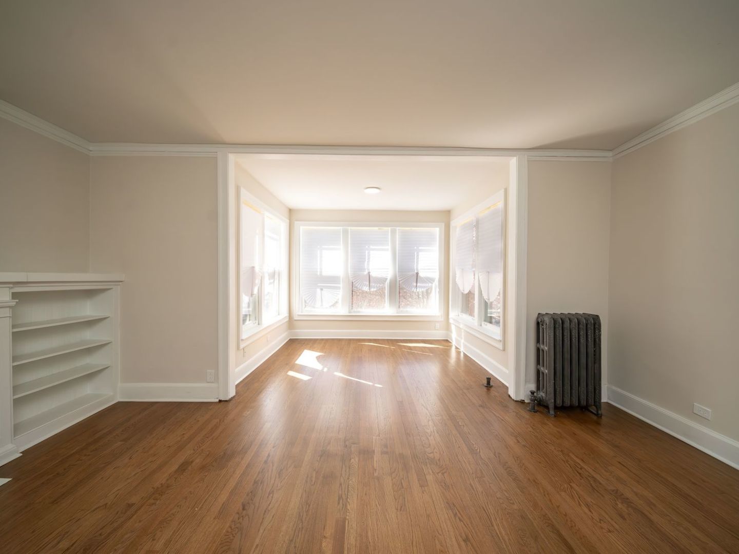 1260 W Columbia Avenue #2, Chicago, IL 60626