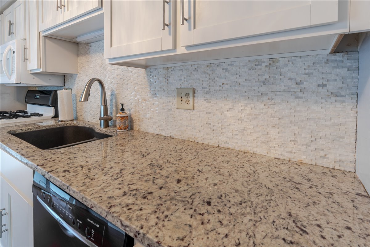 103 S Towanda Avenue #3, Normal, IL 61761