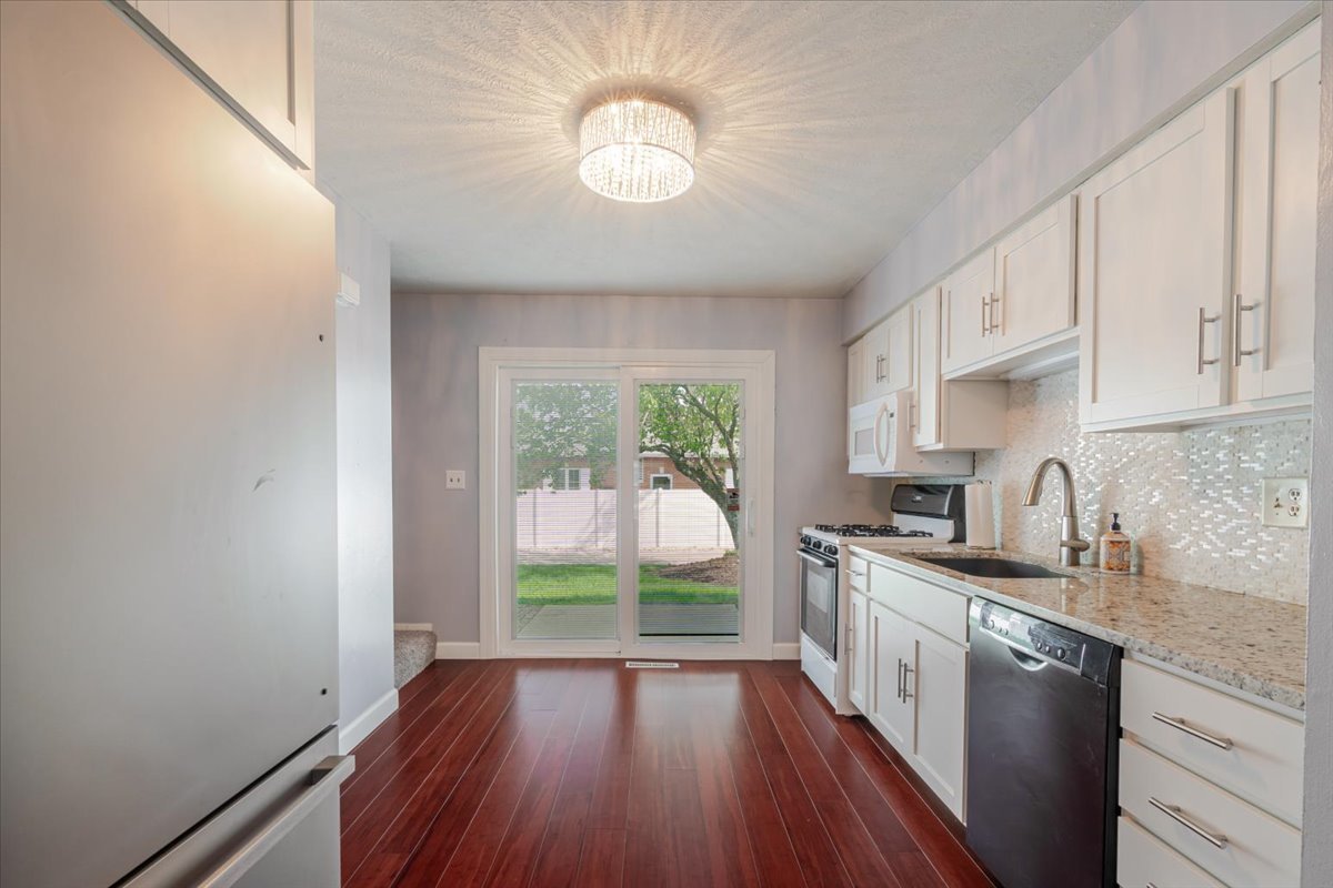 103 S Towanda Avenue #3, Normal, IL 61761