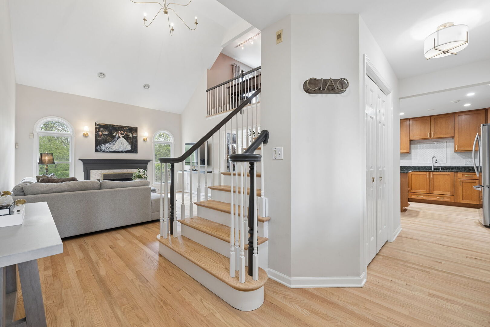 11133 Indian Woods Drive, Indian Head Park, IL 60525