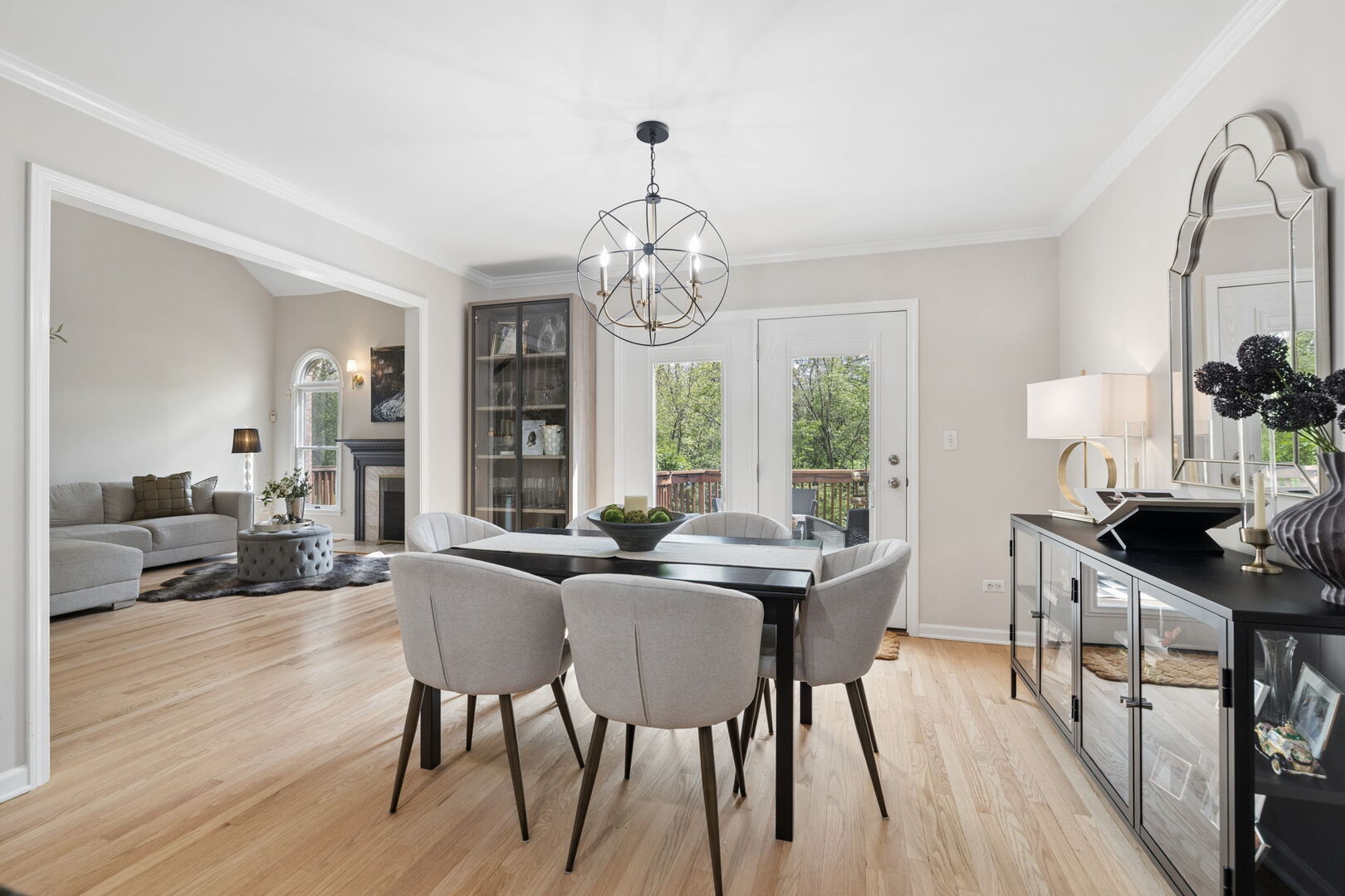 11133 Indian Woods Drive, Indian Head Park, IL 60525