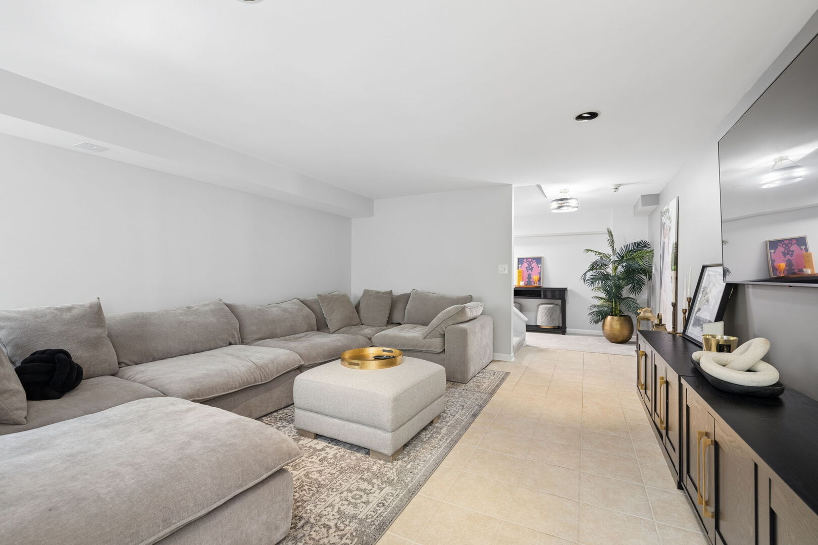 11133 Indian Woods Drive, Indian Head Park, IL 60525