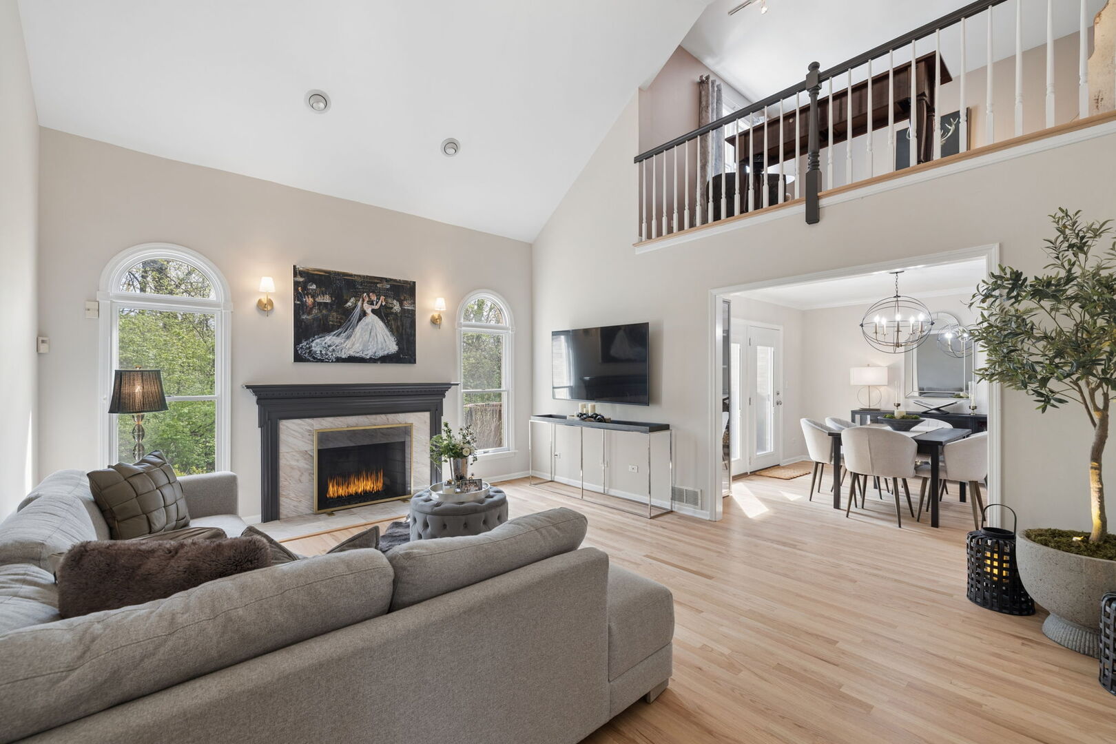 11133 Indian Woods Drive, Indian Head Park, IL 60525