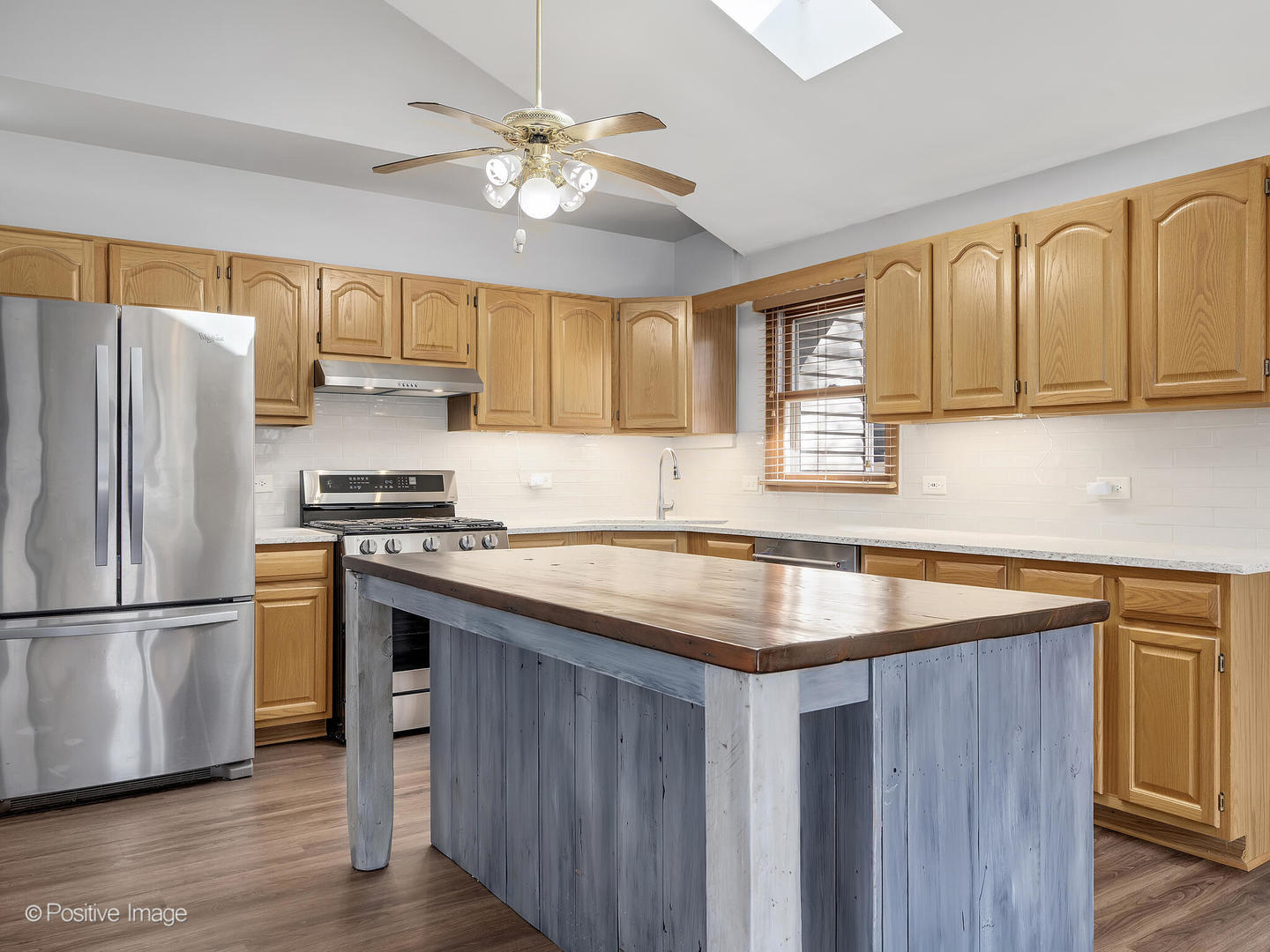 27W015 Manchester Road, Winfield, IL 60190