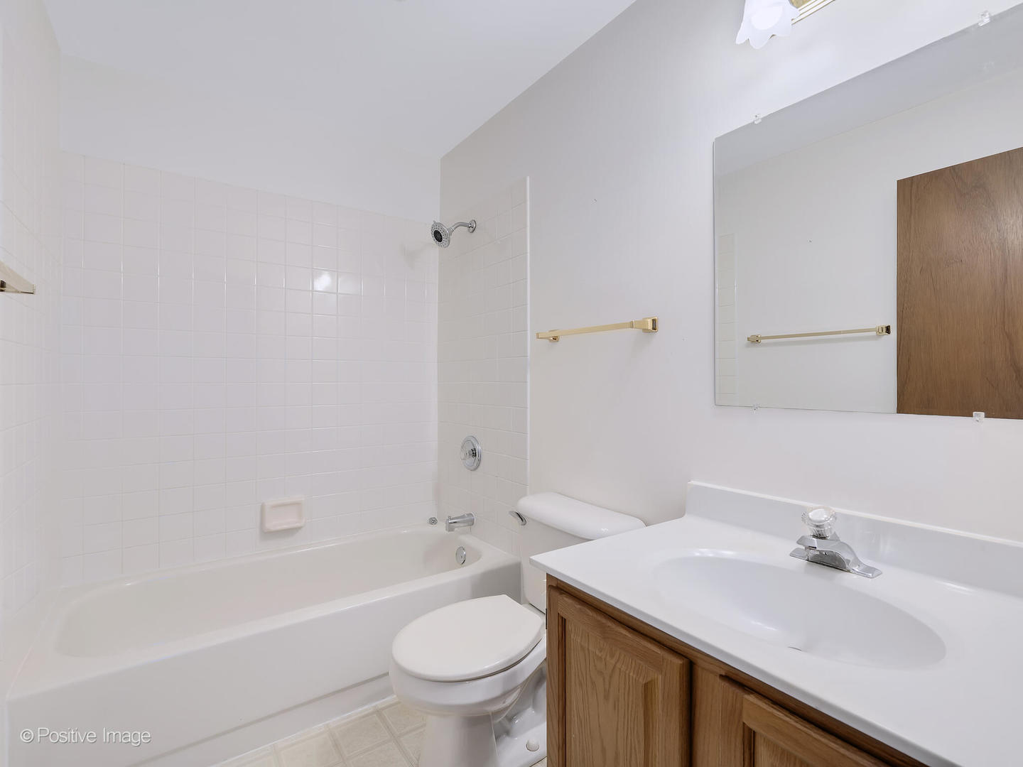 27W015 Manchester Road, Winfield, IL 60190