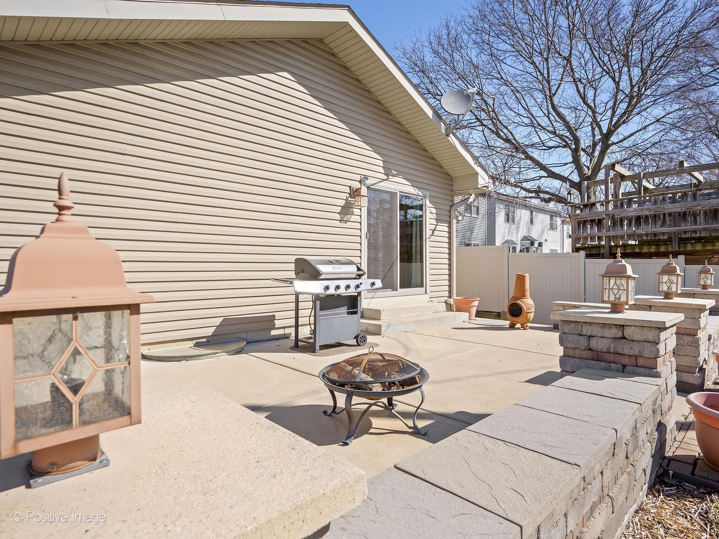 27W015 Manchester Road, Winfield, IL 60190