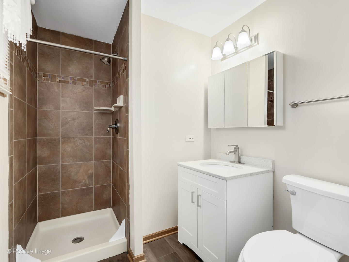 27W015 Manchester Road, Winfield, IL 60190