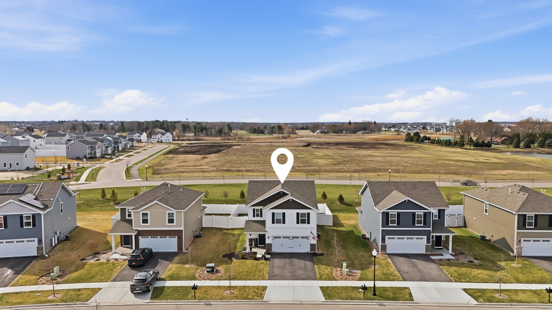 117 Fieldcrest Avenue, Hampshire, IL 60140