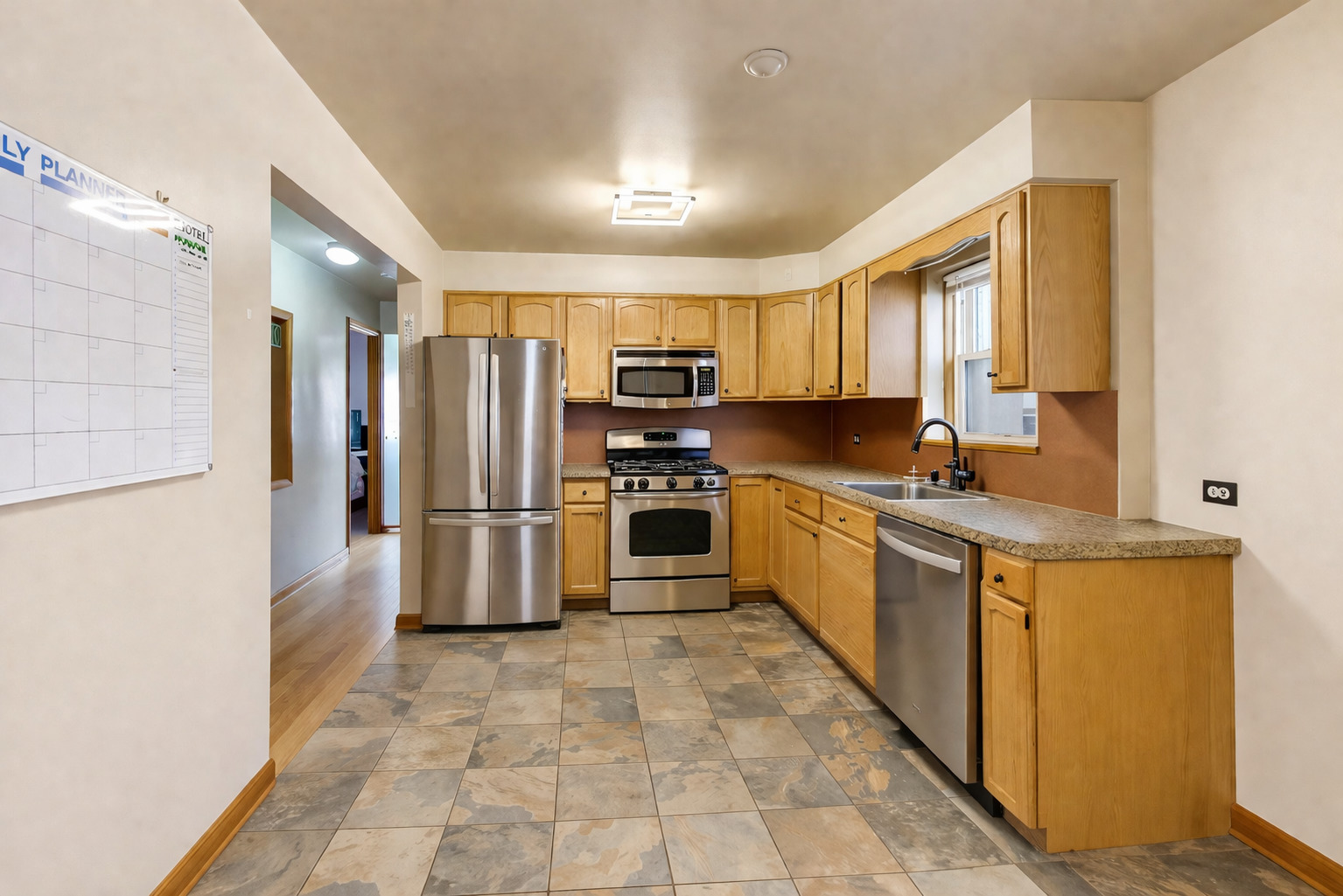 5726 S Neva Avenue, Chicago, IL 60638