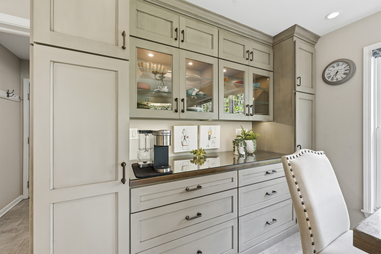 1455 Polo Drive, Bartlett, IL 60103