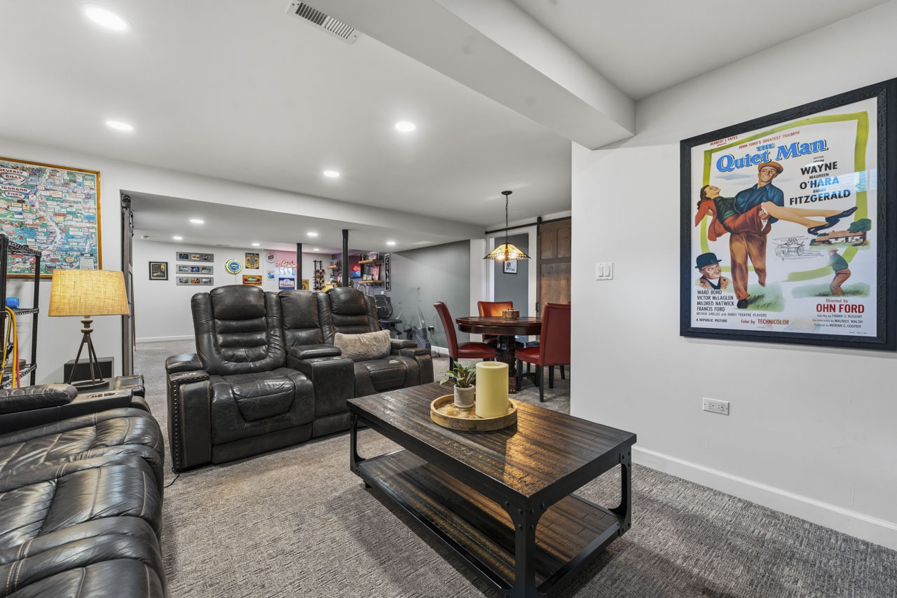 1455 Polo Drive, Bartlett, IL 60103