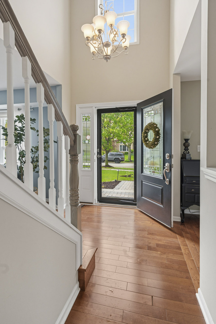 1455 Polo Drive, Bartlett, IL 60103