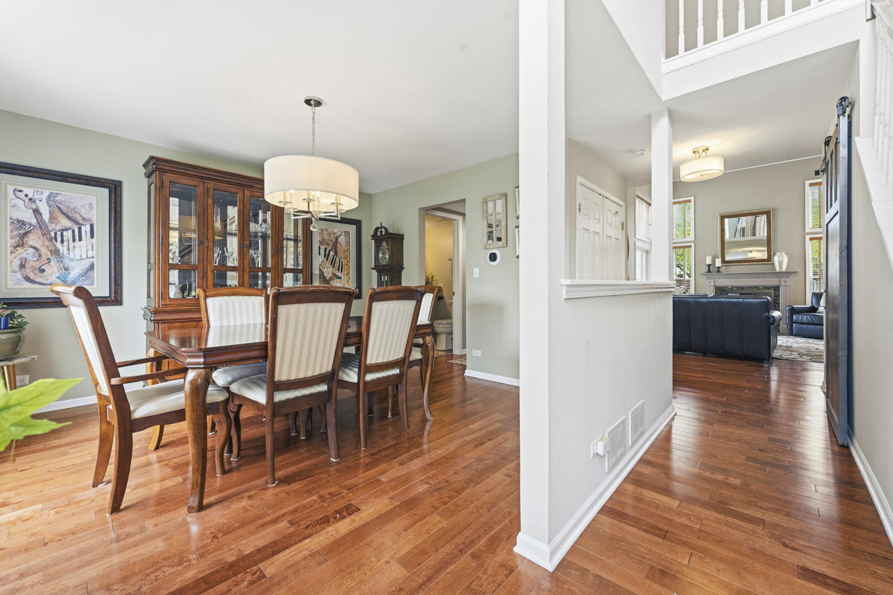 1455 Polo Drive, Bartlett, IL 60103