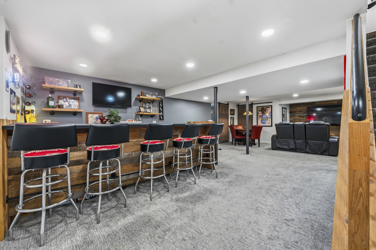 1455 Polo Drive, Bartlett, IL 60103