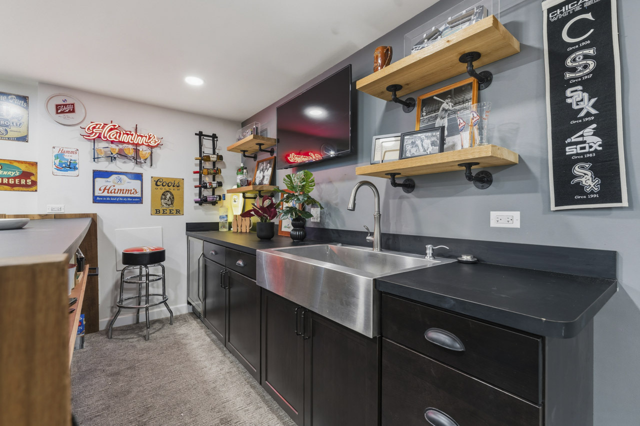 1455 Polo Drive, Bartlett, IL 60103